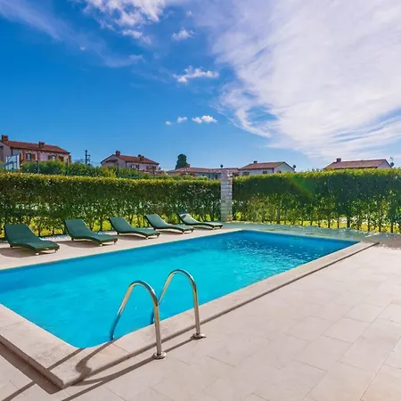 Casa de Férias Berenice By Interhome *