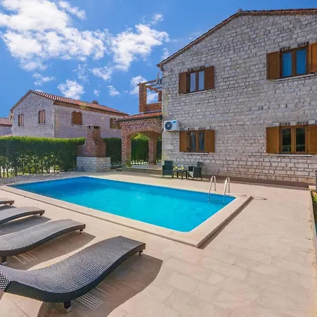 Casa de Férias Berenice By Interhome *