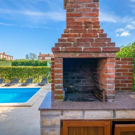Casa de Férias Berenice By Interhome *