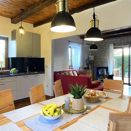 Berenice By Interhome *