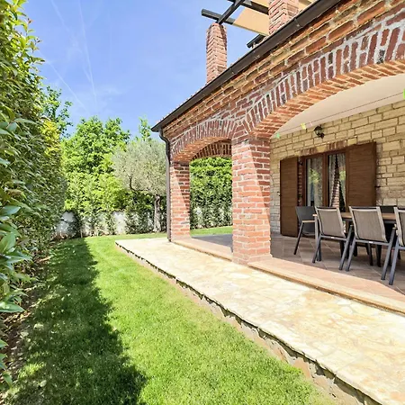 Berenice By Interhome *