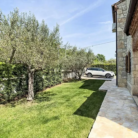Berenice By Interhome *